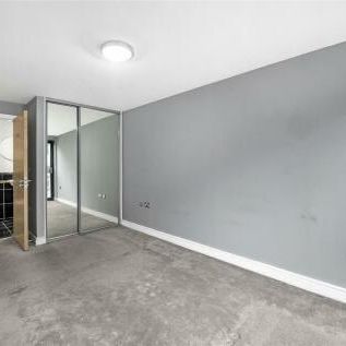 2 bedroom block of apartments to rent - Photo 4