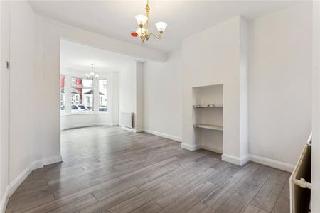 3 bedroom terraced house to rent - Photo 2