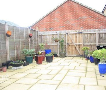 4 bedroom terraced house to rent - Photo 6