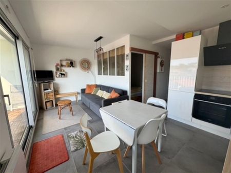 Appartement meublé à louer - St-Palais sur Mer - Photo 4