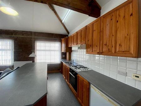 1 bedroom flat to rent - Photo 4