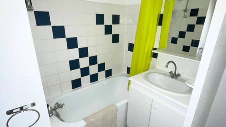 Studio NANCY - secteur faculté de droit / lettres - Photo 5