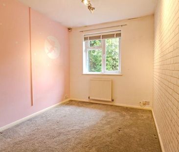 2 bedroom bungalow to rent - Photo 3