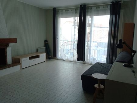 Location Maison 6 pièces 117m² - Photo 2