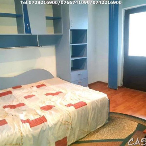 Inchiriere apartament 3 camere ,Str Comuna din Paris - Fotografie 1