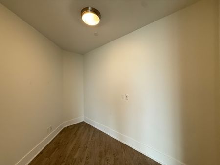 For Lease - 1 Edgewater Drive Unit# 614, Toronto, Ontario - Photo 5