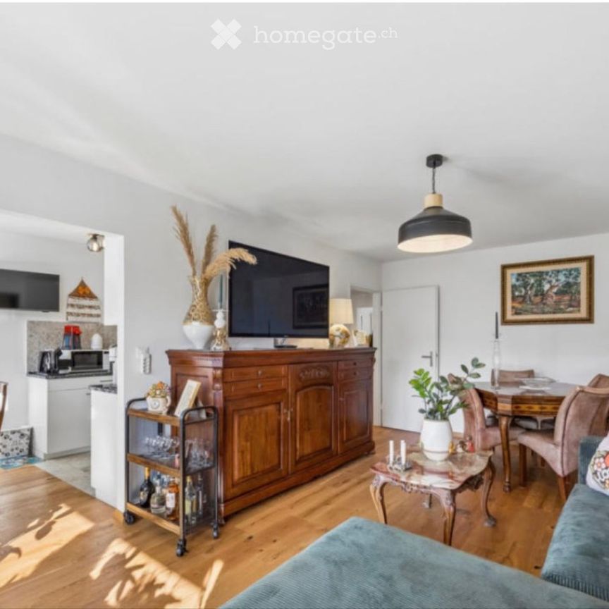 Helle 3.5-Zimmer-Wohnung mit 2 Balkonen in Pratteln - Foto 1
