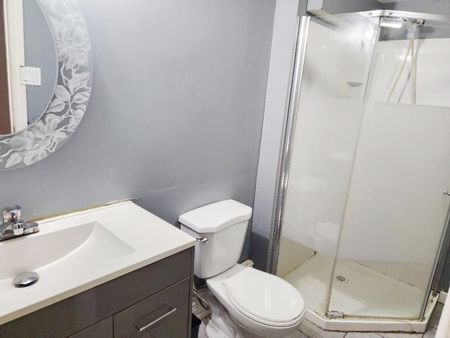 For Lease - 648 Oxford Street Unit# Unit2, London East, Ontario - Photo 5