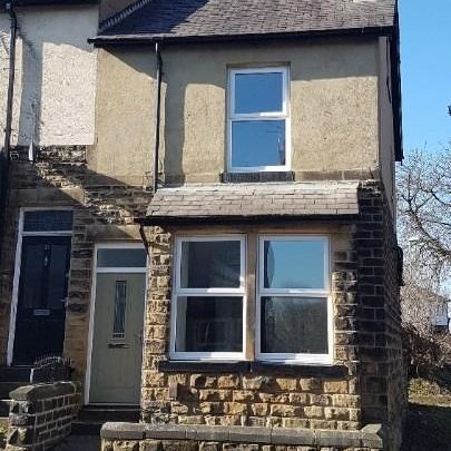 3 bedroom end of terrace house to rent - Photo 1
