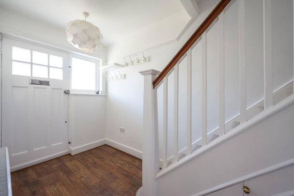 4 bedroom terraced house to rent - Photo 1