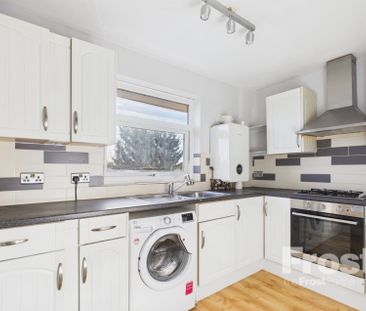 Staines Road, Feltham,TW14 - Photo 3