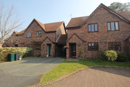 2 Bedroom HOUSE, Chester - Photo 5