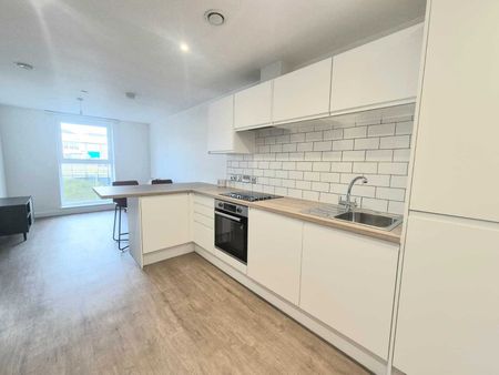 Cow Green, Halifax - Photo 4