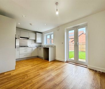 3 bedroom house to rent Chiffchaff Way, Wymondham, Norfolk, NR18 - Photo 3