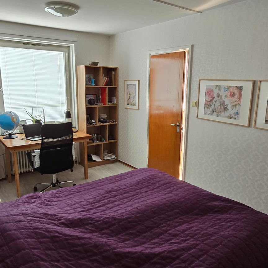 Kristinehamnsgatan, Farsta - Photo 1