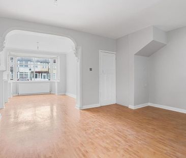 3 bedroom terraced house to rent - Photo 2