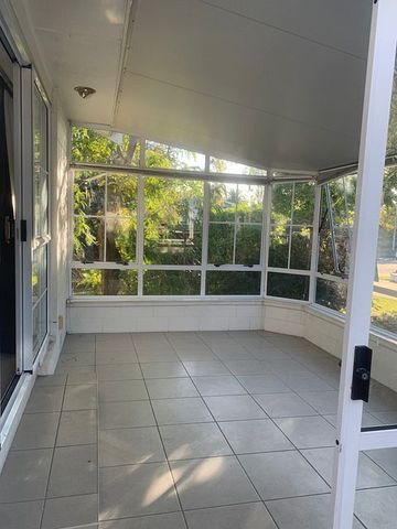 Quiet and Peaceful Home - Photo 3