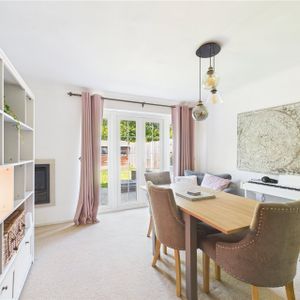 Norden Close, Maidenhead Norden Close, Maidenhead - Photo 2