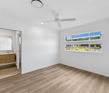 Brand new 4-Bedroom Home with Pool - Photo 3