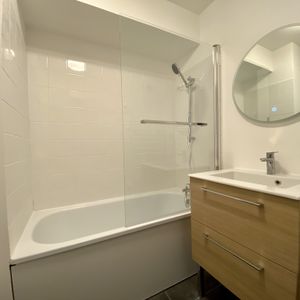Studio meublé refait à neuf - Photo 3