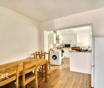 4 bedroom detached house to rent - Photo 5