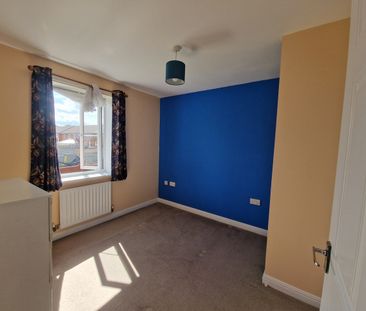 1 Bed Flat, Gatcombe Road, BS13 - Photo 1