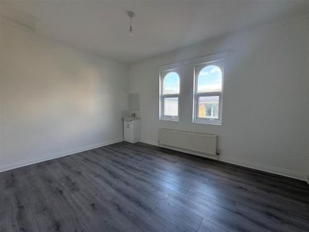 4 bedroom house to rent - Photo 3