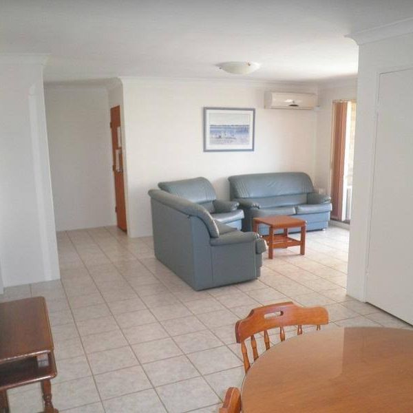 2 BEDROOM UNIT NEAR MAIN BEACH - Photo 1