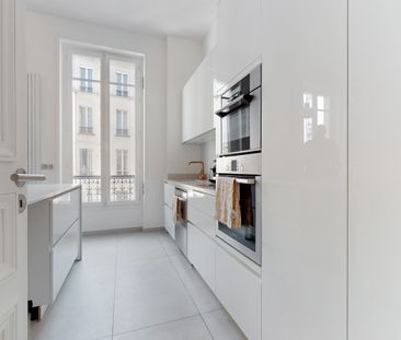 Appartement • Chaillot - Photo 2