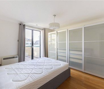 3 bedroom flat to rent - Photo 6