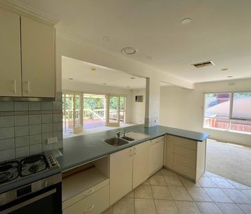 3 Cassinia Avenue, Ashwood, Vic 3147 - Photo 3