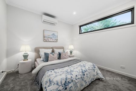 2/14 Stanley Grove, Blackburn - Photo 5