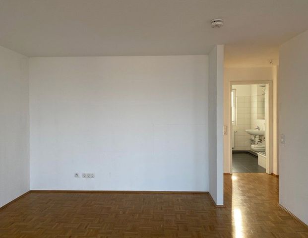 2-Zimmer-Wohnung mit Dachterrasse und Einbauküche - Photo 1