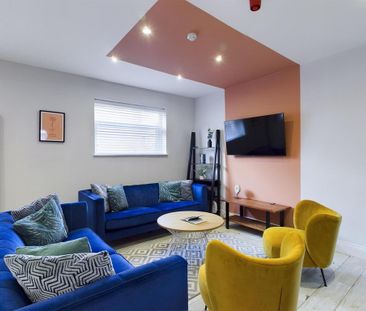 1 bedroom in a house share to rent - Photo 1