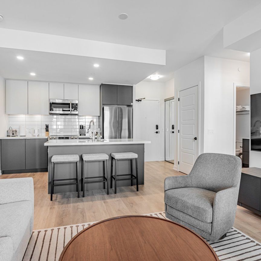 For Lease - 415 Sea Ray Avenue Unit# 354, Innisfil, Ontario - Photo 1