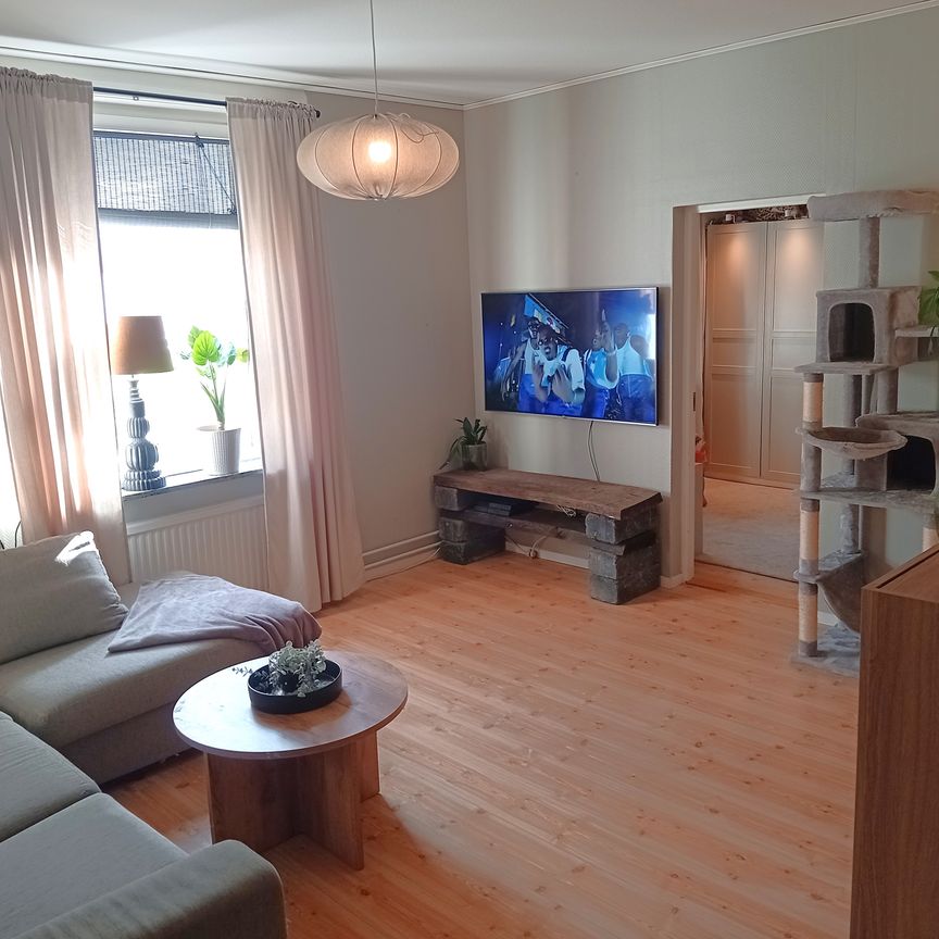 Hyttgatan, Sala - Photo 1