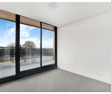 Stylish St Kilda Living at The Meridian – 109/25-29 Alma Road, St K... - Photo 1
