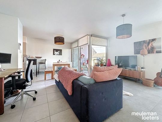 Appartement te huur - Photo 1