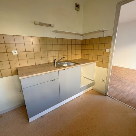 Location Appartement 1 pièce 32m² ANGERS 49000 - Photo 3