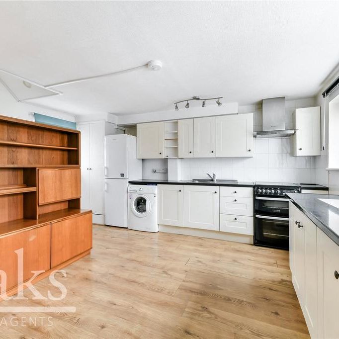 3 bedroom terraced house to rent - Photo 1