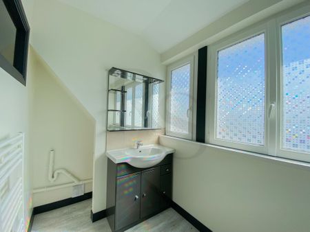 STUDIO centre ville Condé-en-Normandie, - Photo 2