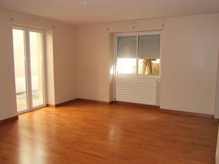 Location appartement t5 127 m² à Villefranche-de-Rouergue (12200) - Photo 4