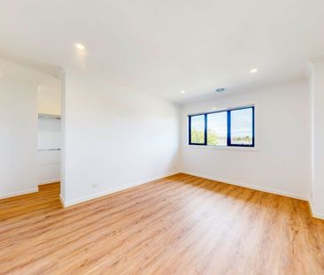 15B Leonie Avenue, Bentleigh East - Photo 1