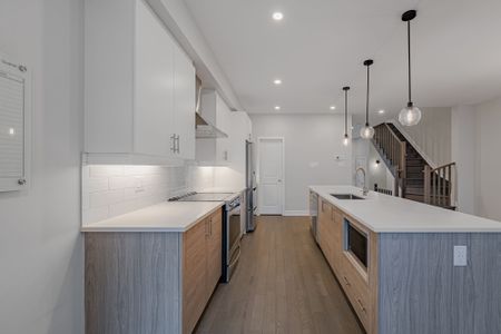 For Lease - 1082 LUNAR GLOW Crescent, Blossom Park - Airport and Area, Ontario - Photo 4