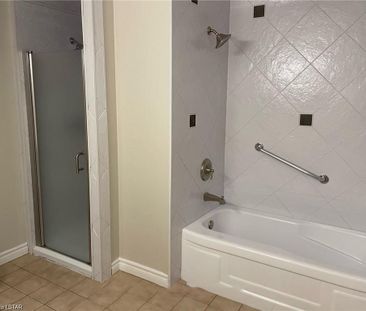 For Lease - 19 King Street Unit# 903, London East, Ontario - Photo 1