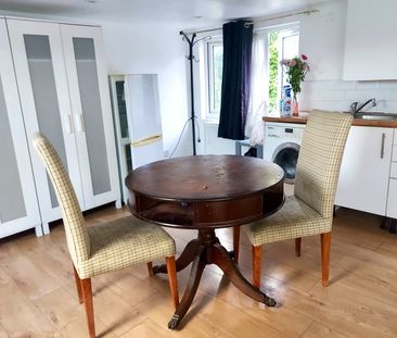 Oakdale Road, Finsbury Park, North London, N4 - Photo 1