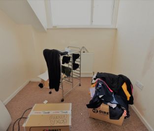 2 bedroom House in Whingate Avenue Bed), Leeds - Photo 6