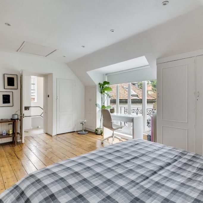 3 bedroom end of terrace house to rent - Photo 1