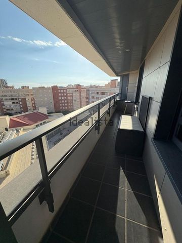 Alquiler de piso en Barrio San Luis - Los Molinos - Photo 3