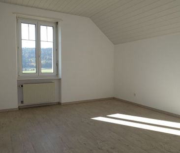 Tramelan - Appartement lumineux de 3 1/2 pièces situé au centre de ... - Photo 2